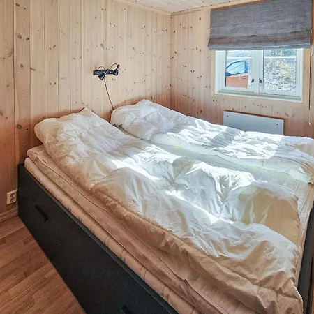 Gorgeous In With Sauna Semesterbostad *